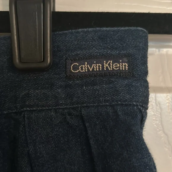 Calvin Klein denim skirt - Picture 4 of 5